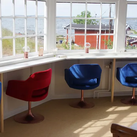 Sandvig Havn 2* アリンエ