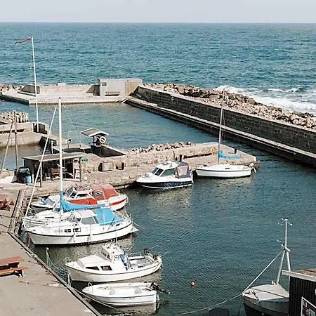 Hotel Sandvig Havn 2*