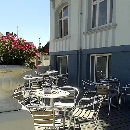 Hotel Sandvig Havn 2*