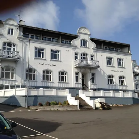 Hotel Sandvig Havn 2*