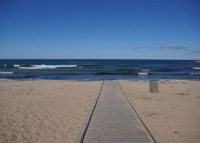 Sandvig Havn Hotel 2*